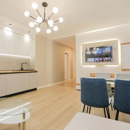Miku Apartment-brand New At Wilson Square Lägenhet Tirana