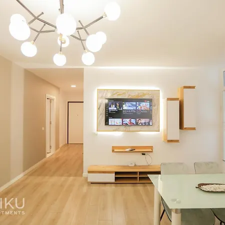 Miku Apartment-brand New At Wilson Square *