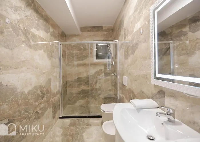 Miku Apartment-brand New At Wilson Square Apartman
